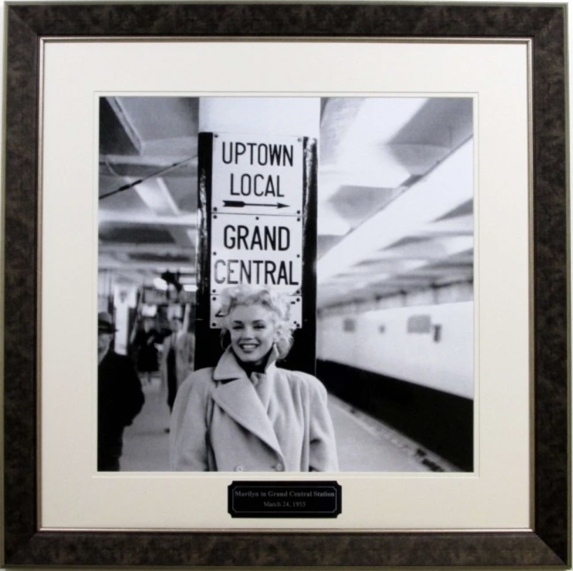 Marilyn Monroe "Grand Central Station"